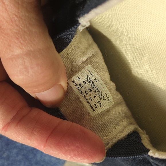 Keens slip on - Picture 3 of 3